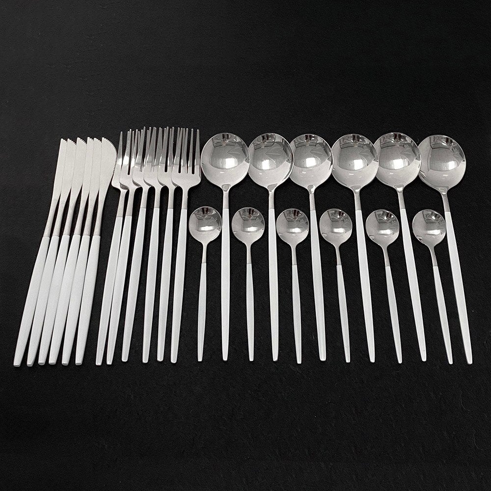Elegant Gold Flatware Set for Fine Dining