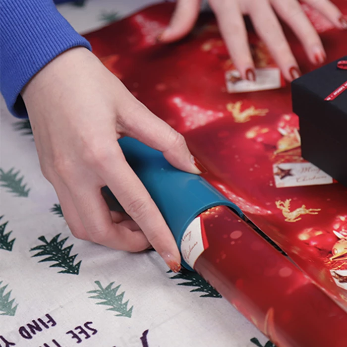 Easy Use Gift Wrap Cutter