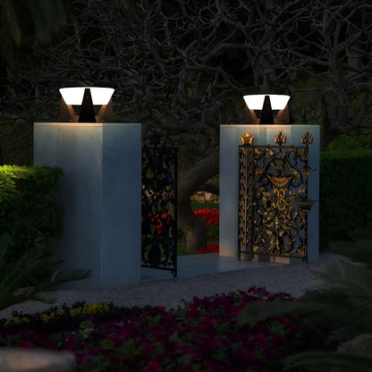 Befez | Traditional Asian Solar Powered Garden Lamp