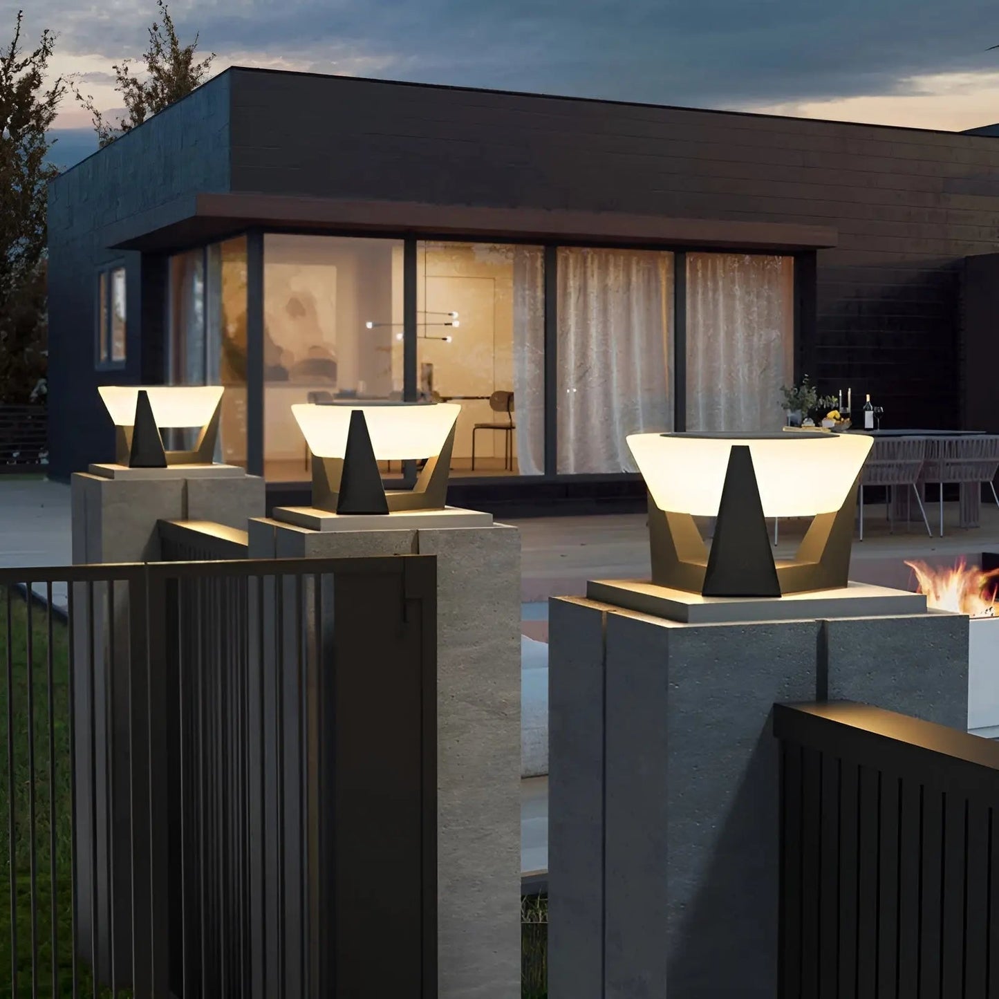 Befez | Traditional Asian Solar Powered Garden Lamp - Befez